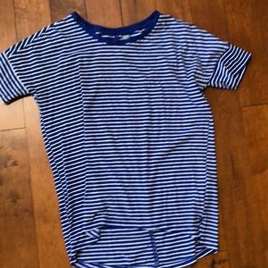 Old Navy kids striped tee shirt size LG 10/12.